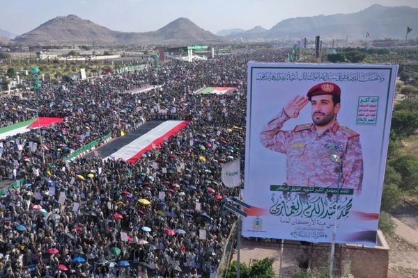Houthis mourn top commander Israel accused of Iran ties