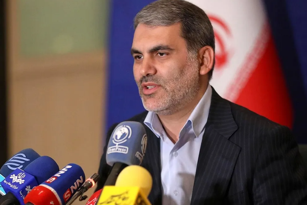 برلماني إيراني: نخوض حربًا مُركّبة.. والعدو لا يواجهنا بالصواريخ فقط