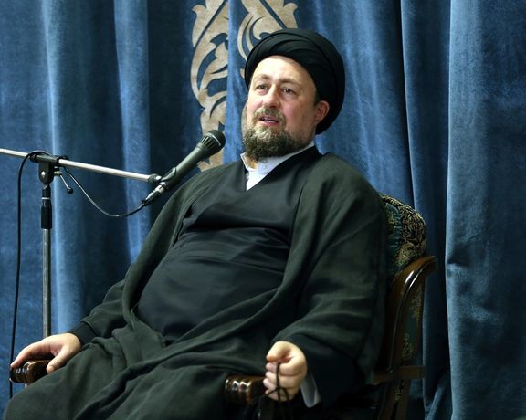 حفيد المرشد السابق: نقاتل ونتفاوض بالاعتماد على أهل البيت والتواصل مع الناس