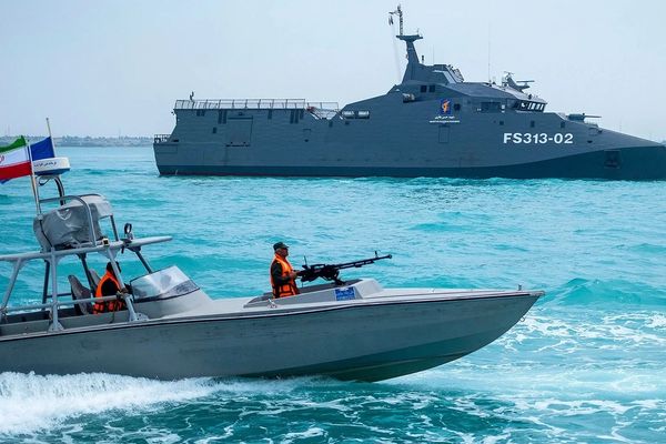 "سنتكوم" تحذّر الحرس الثوري الإيراني: لن نتحمّل السلوكيات التصعيدية في مضيق هرمز