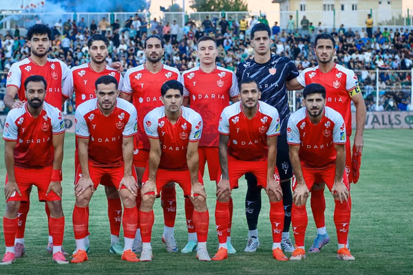 خیبر ۰-۰ پرسپولیس؛ صدرنشینی سرخپوشان با مساوی در خرمآباد