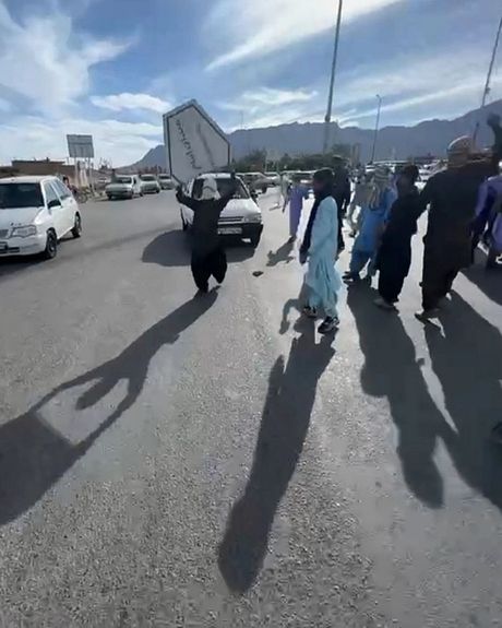 جمعههای اعتراض در سیستانوبلوچستان؛ مردم زاهدان برای هفتمین هفته پیاپی به خیابانها آمدند