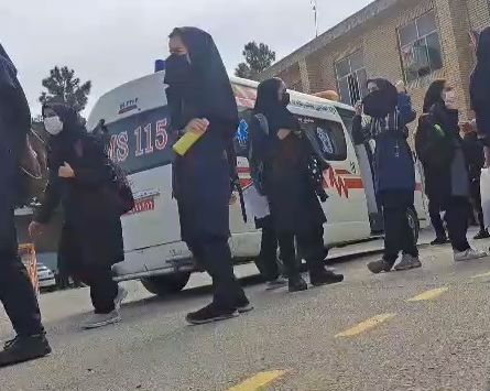 تاکید فعالان ایران بر دست داشتن «یک اتاق فکر حکومتی» در حملات شیمیایی به مدارس