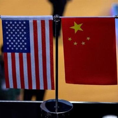 چین جاسوسی بودن بالونش را تکذیب کرد اما انتقادها از بایدن برای سرنگون نکردن آن ادامه یافت