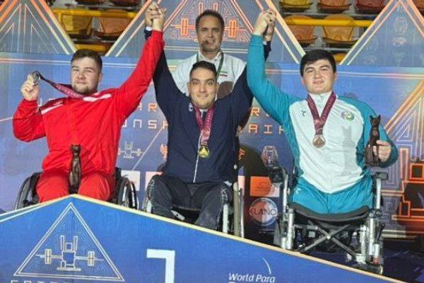 مانی سعیدی قهرمان پاراوزنهبرداری جوانان جهان شد