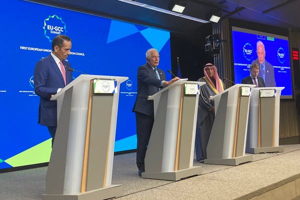 الاتحاد الأوروبي ومجلس التعاون الخليجي يطالبان إيران بإنهاء احتلال الجزر الإماراتية الثلاث