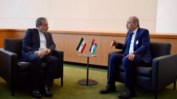Iranian Foreign Minister Abbas Araghchi (L) meets Jordanian Foreign Minister Ayman Safadi on the sidelines of the UN General Assembly in New York, September 24, 2026. Jordan News Agency (Petra)