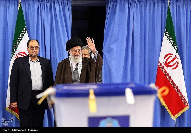 وصفوها بـ "التمثيلية".. مئات النشطاء يدعون لمقاطعة الانتخابات الإيرانية المقبلة