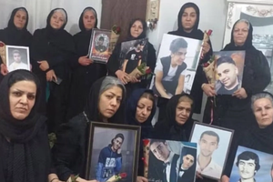 مادران دادخواه؛ پیوند نسلها در مسیر عدالتخواهی از خاوران تا آبان ۹۸