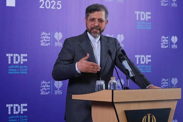 خطیبزاده، معاون وزیر خارجه: اگر مذاکرهای با آمریکا رخ دهد، قطعا یک مذاکره مسلح خواهد بود