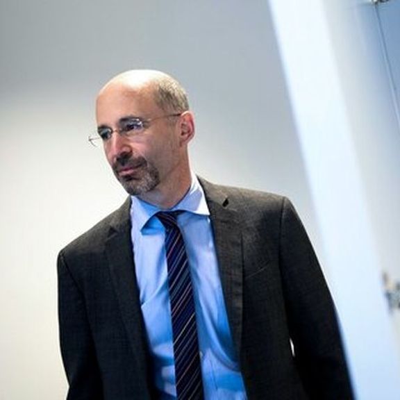 روبرت مالي: من غير المنطقي أن تكون إيران عضوة في لجنة وضع المرأة التابعة للأمم المتحدة