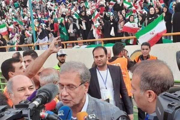 Iran Soccer Authorities Deny They Wrote Plan For Women At Games