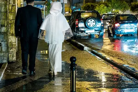Nine out of ten shun marriage, parenthood in Iran International poll