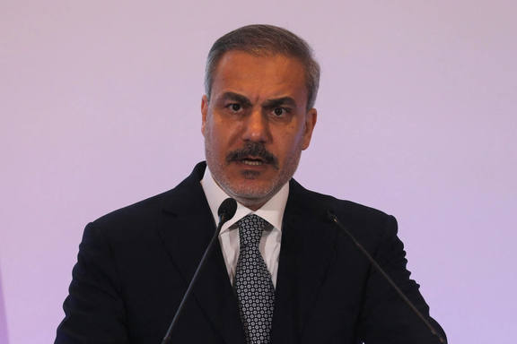 وزير خارجية تركيا مشيرا لسقوط الأسد: إيران ستتعلم درسا في المرحلة الجديدة