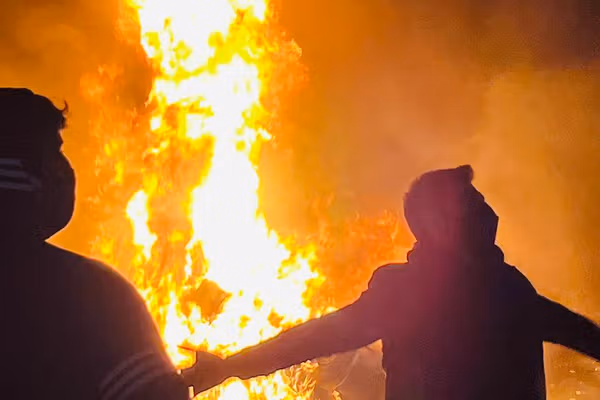 در نوزدهمین روز انقلاب ملی ایرانیان چه گذشت؟