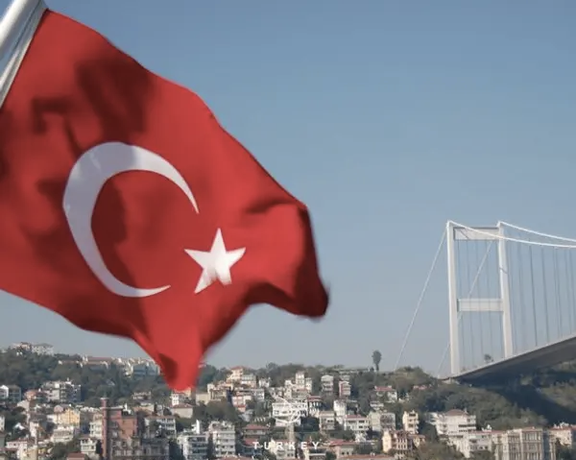 ترکیه تنها در یک روز بیش از ۷۰۰ پناهجوی افغان را به کشورشان بازگرداند