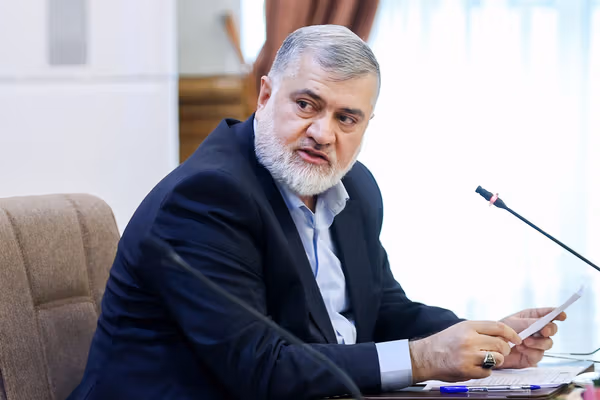 استاندار تهران: کاهش آلودگی هوای تهران نیازمند برنامهریزی ۲۰ ساله است