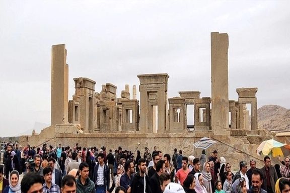 مدیرکل گردشگری فارس: از پشت بلندگوی اماکن تاریخی درباره حجاب تذکر میدهیم