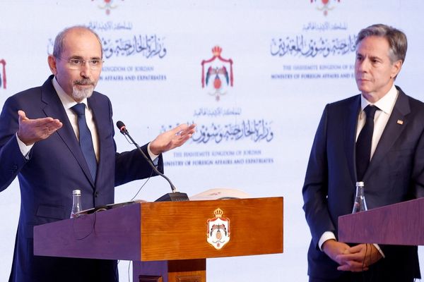 Arab Leaders Urge US Gaza Ceasefire Amid Iranian Rhetoric