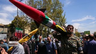 Israeli Experts See No Direct Iranian Retaliatory Action