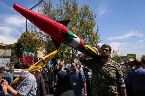 Israeli Experts See No Direct Iranian Retaliatory Action