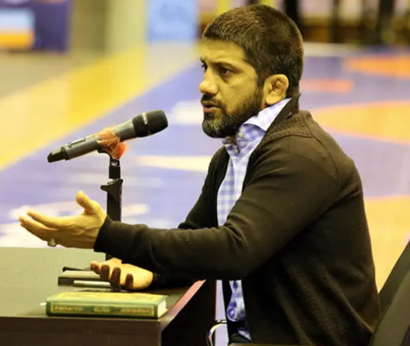 علیرضا دبیر از لغو سفر تیم کشتی ایران به آمریکا خبر داد