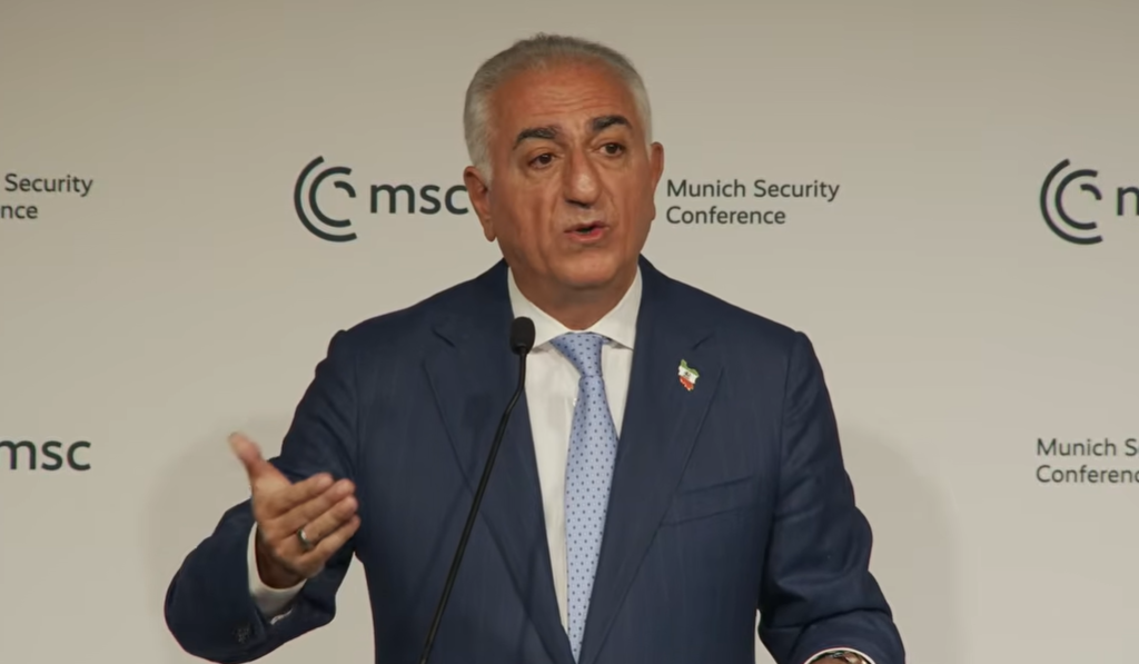 شاهزاده رضا پهلوی: به‌دنبال قدرت و عنوان نیستم و هدفم گذار دموکراتیک است