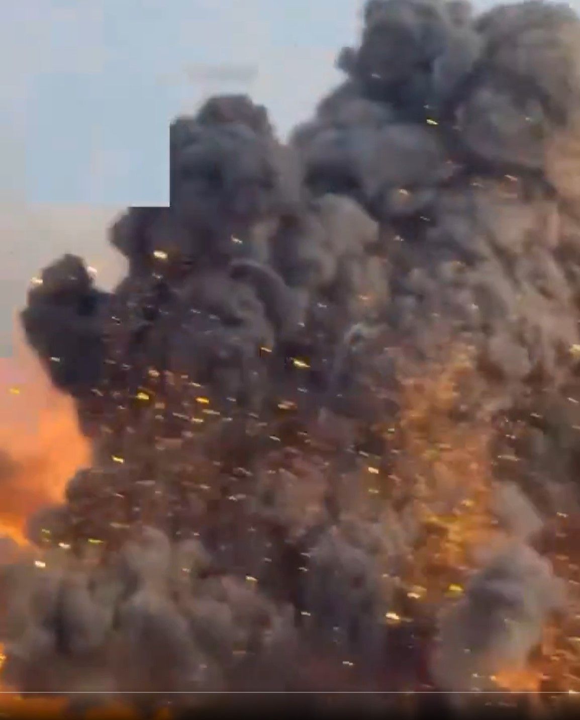 ارتش اسرائیل: حکومت ایران به شهرهای موشکی می‌بالد، ولی میلیون‌ها ایرانی از فقر رنج می‌برند