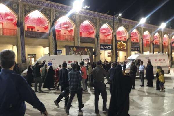 السلطات الإيرانية تعتقل 10 أشخاص على خلفية إطلاق النار في ضريح شيراز