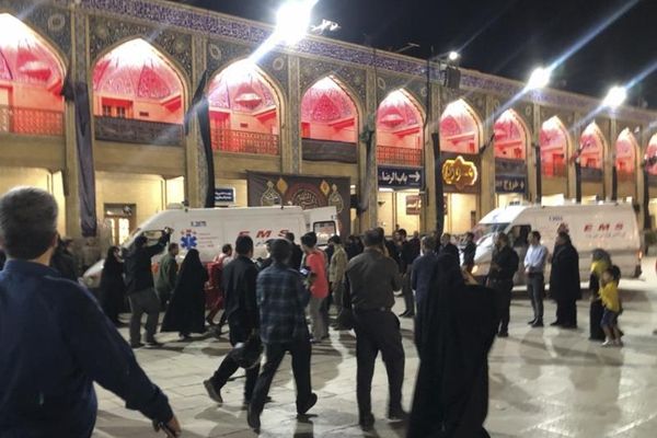 السلطات الإيرانية تعتقل 10 أشخاص على خلفية إطلاق النار في ضريح شيراز