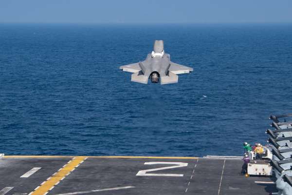 US Sets Up New Naval Task Force To Patrol Waters Off Yemen