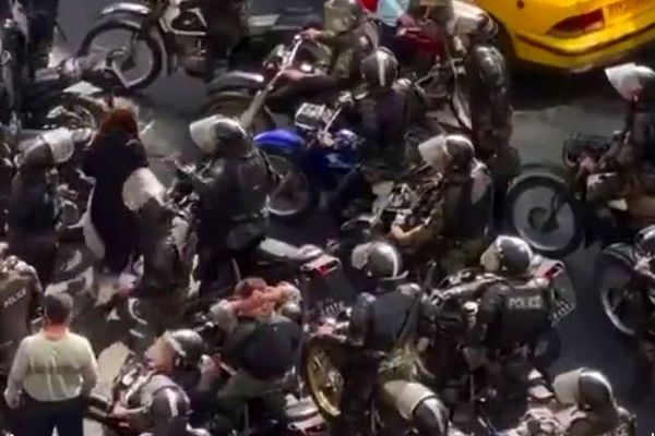 Anti-Regime Protests, Strikes Enter Sixth Week In Iran