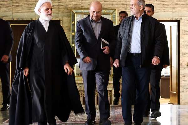 نماینده تهران: میخواهند قیمت روغن را در جلسه سران قوا حل کنند