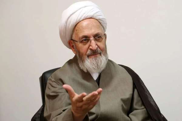 مرجع ديني إيراني: يجب أن ندعم المفاوضات وننتظر نتائجها