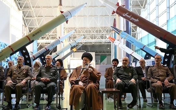 عضو مجلس خبرگان: خامنهای شخصا در پیشرفت علوم و فناوریهای نوین نقش داشته است