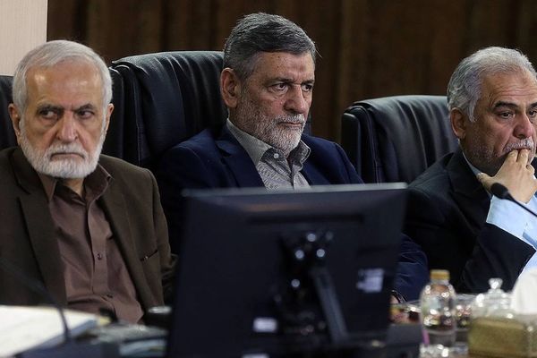 عضو مجمع تشخیص مصلحت نظام: آمریکا ما را فقط به عنوان نوچه میخواهد