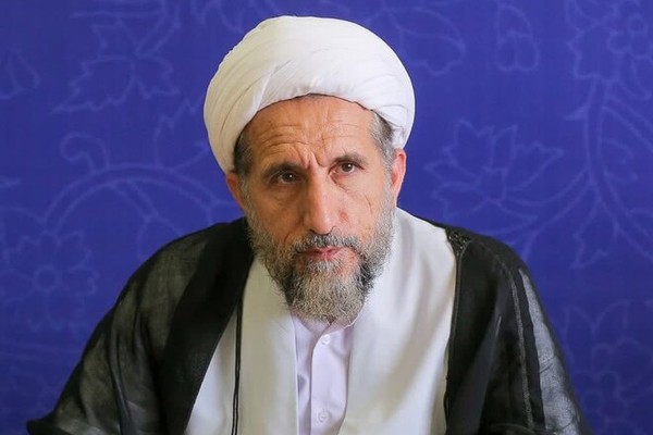 خطيب جمعة "قزوين" بإيران: تشكيل غرفة عمليات مشتركة لـ "العفاف والحجاب"
