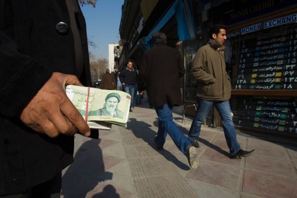 Iran sinking deeper into crisis as currency drops to new lows