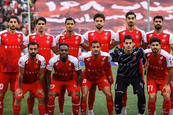 ضرر بازینکردن در آزادی؛ درآمد پرسپولیس از کمک هواداران، ۲۰ برابر بیش از بلیتفروشی