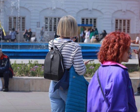 Large Hijab Protest Breaks Out In Iran On Sunday Evening