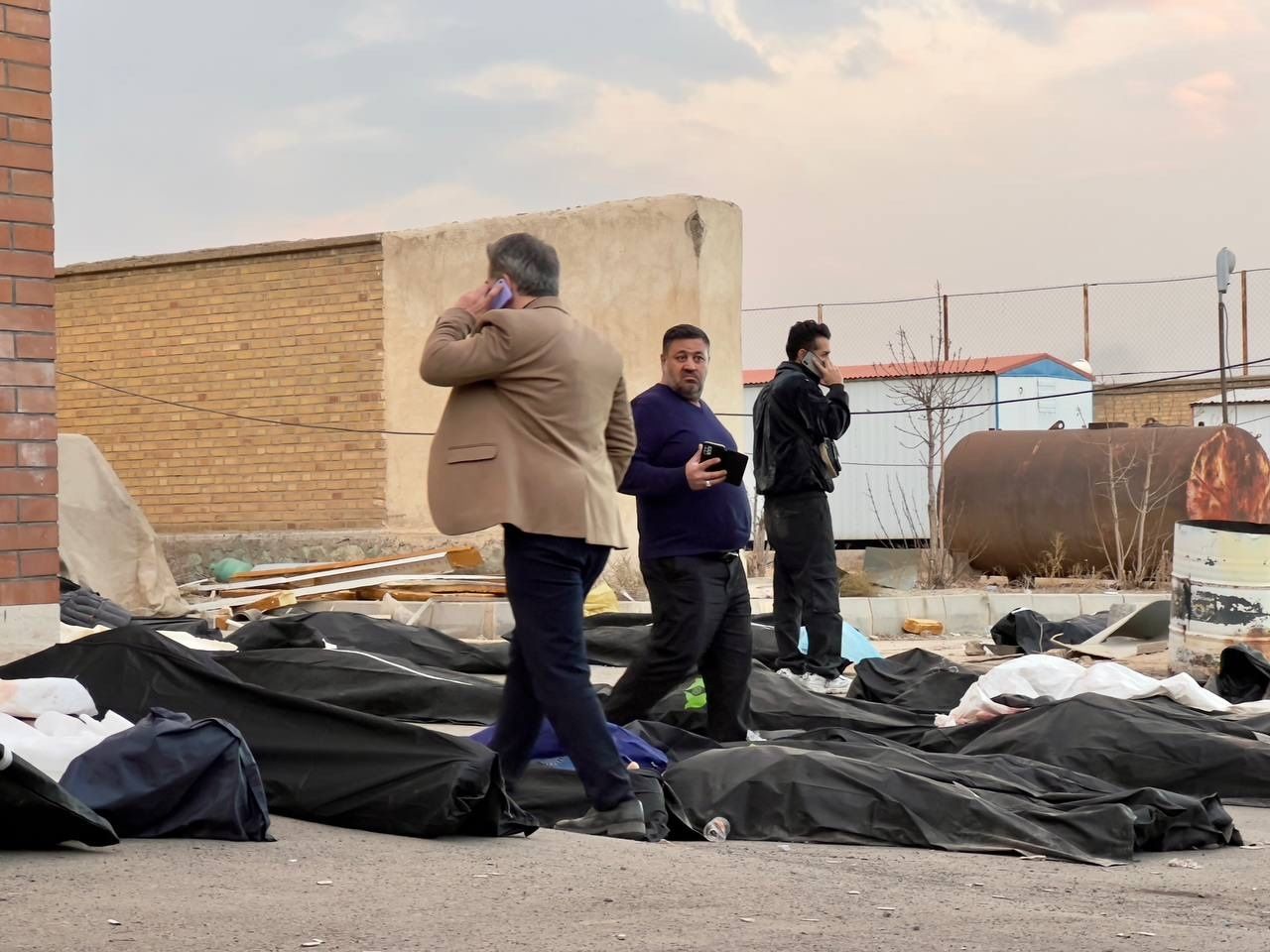 روایت گاردین به نقل از پزشکان ایرانی: بیمارستان در ۱۸دی به منطقه درمان جمعی تبدیل شده بود