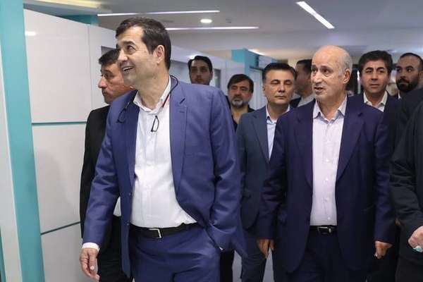 دنیامالی درباره لیست ۹ نفره سفر به آمریکا: با تاج صحبت کردم، خلاصهتر میروند