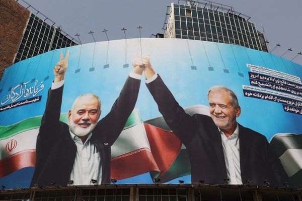 Pezeshkian wakes up on his first day as president of an insecure Iran