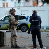 الدنمارك تعتقل أفغانيًا بتهمة التجسس لصالح إيران والتخطيط لهجمات يهودية في ألمانيا