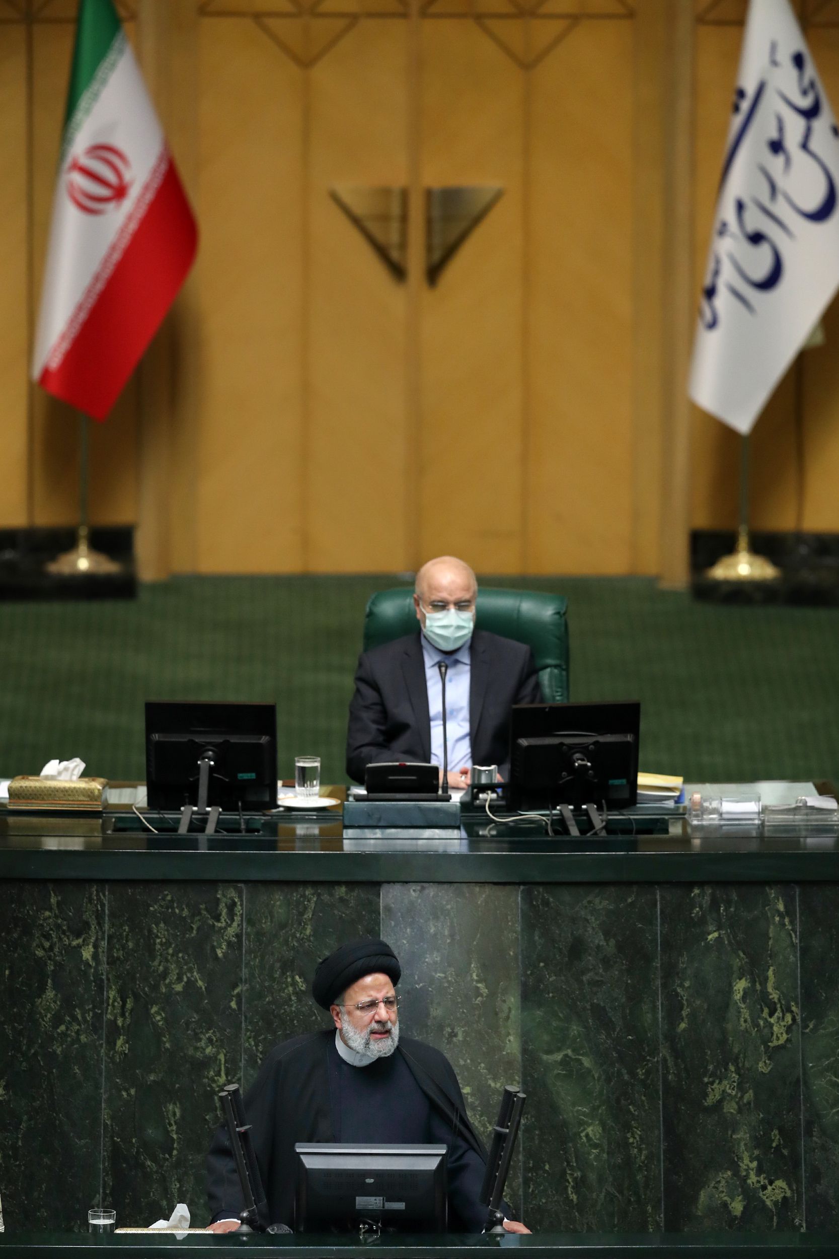 تصویب کلیات لایحه بودجه با وجود سخنان نمایندگان درباره کسری ۴۷۶ هزار میلیارد تومانی