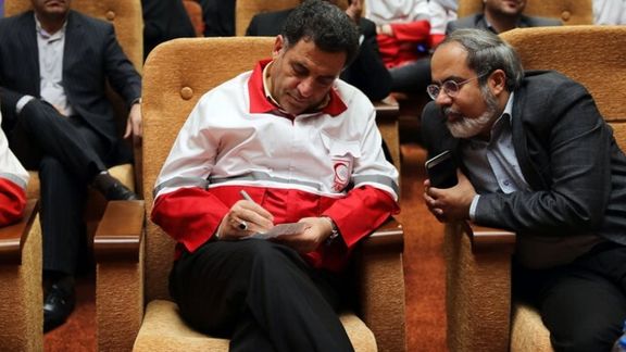 بتهمة الفساد المالي.. الحكم بالسجن والجَلد على الرئيس السابق للهلال الأحمر الإيراني