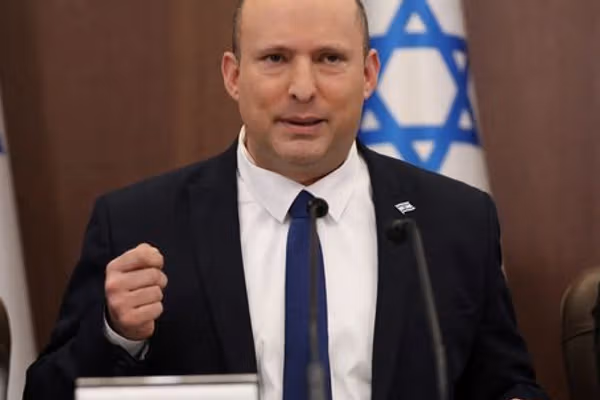 نخستوزیر پیشین اسرائیل: مردم ایران تنها نیستید