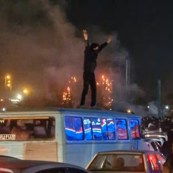 چهل و یکمین روز انقلاب ملی؛ مذاکرات مسقط و تداوم فضای امنیتی در ایران