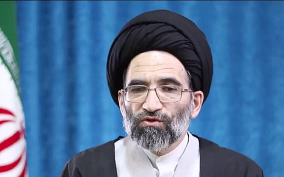 امام جمعه کاشان: مسئولان برای همسر و فرزندانشان وقت بگذارند