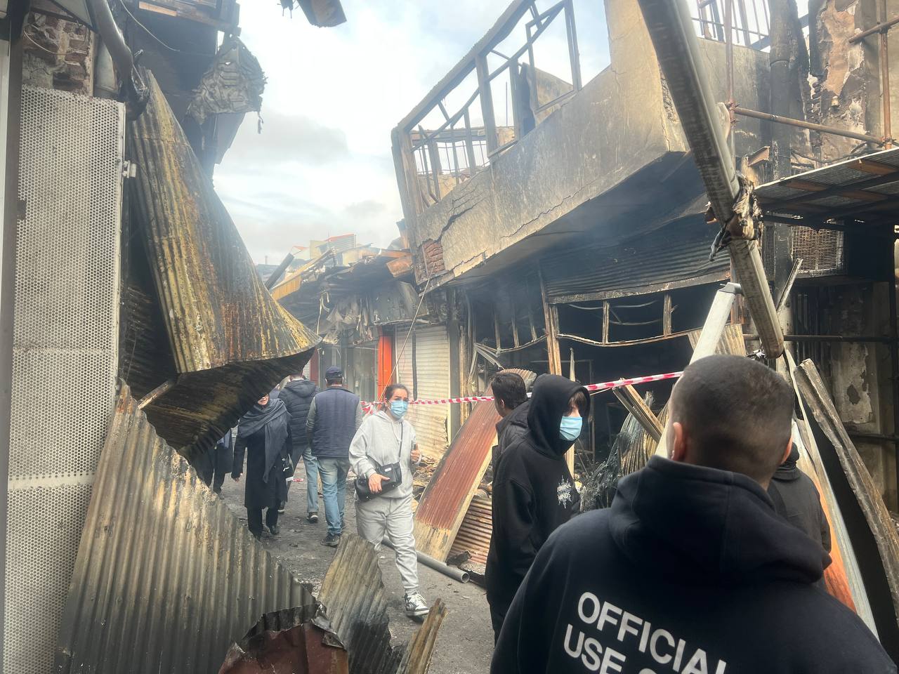 سرکوب مردم ایران از محاصره خیابانی به بیمارستان و سردخانه‌ها کشیده شد